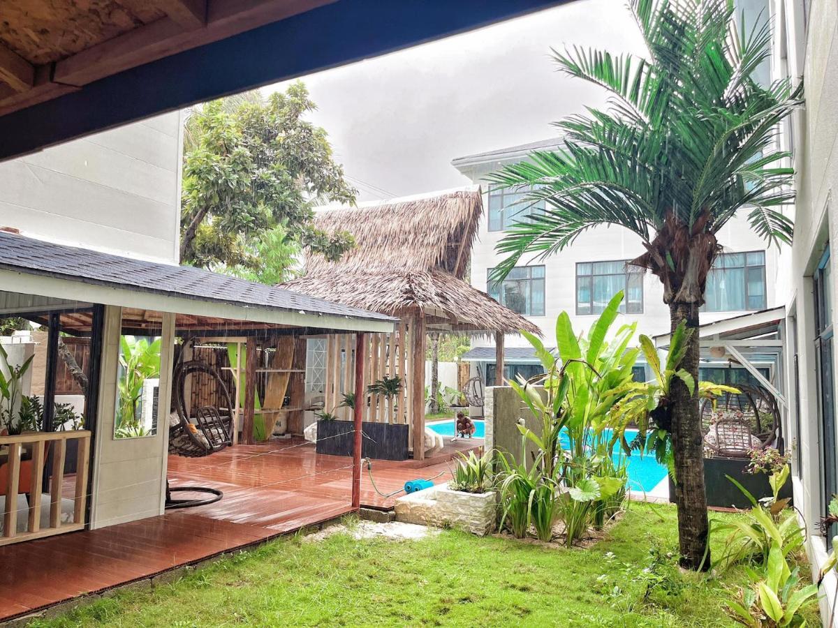 Siargao Seasky Resort Catangnan Esterno foto
